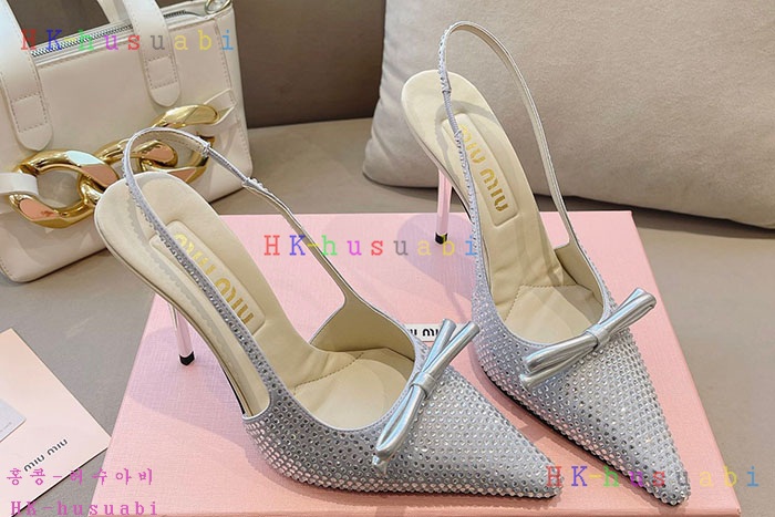 NEW 미우미우 신발 신상 MU 557021