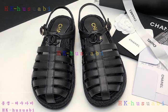 NEW 샤넬 신발 신상 C 743040