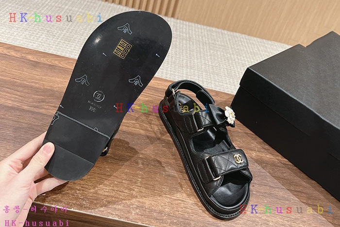 NEW 샤넬 신발 신상 C 658551