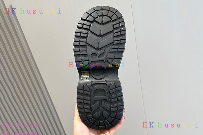 NEW 디올 신발 신상 DR 1780017