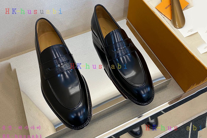 NEW 루이비통 신발 신상 LV 6822501