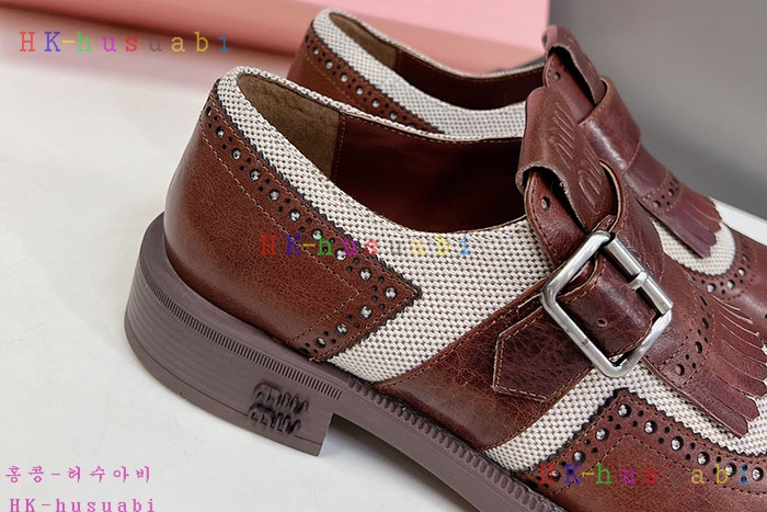 NEW 미우미우 신발 신상 MU 5704001