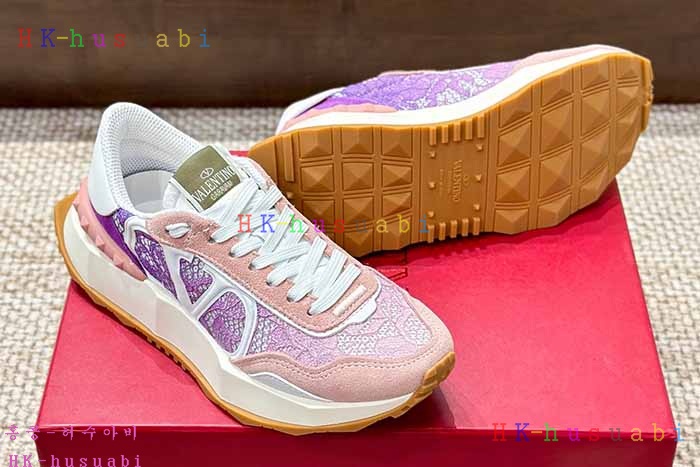 NEW 발렌티노  신발 신상 V 644182