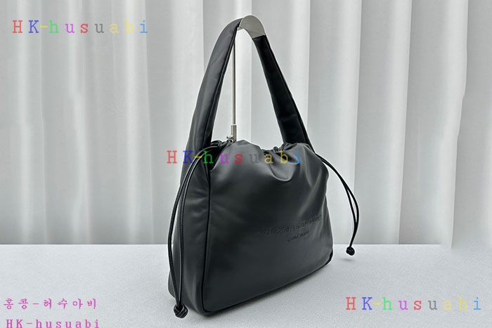 ★미러급★알렉산더왕 ryan 버터리 레더 퍼프 라지 백 W 558010-2