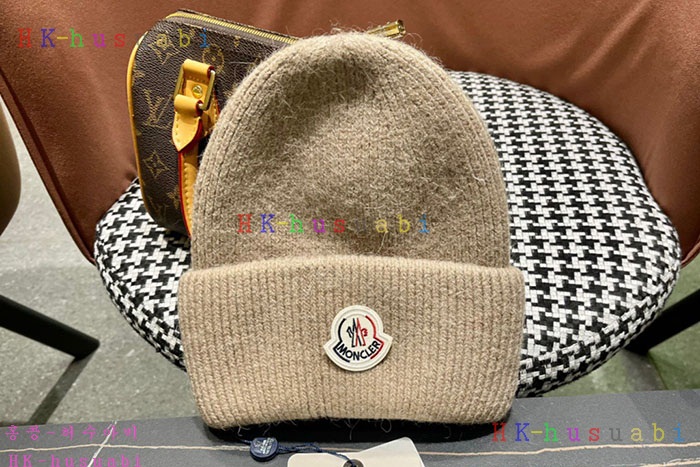 NEW 몽클레어 모자 신상 M 996705