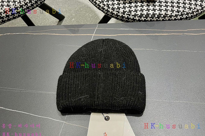 NEW 몽클레어 모자 신상 M 996706