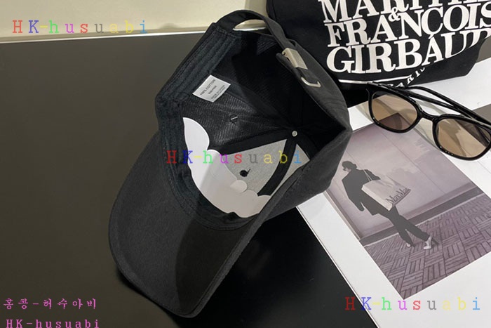 NEW 로에베 모자 신상 LW 8599581