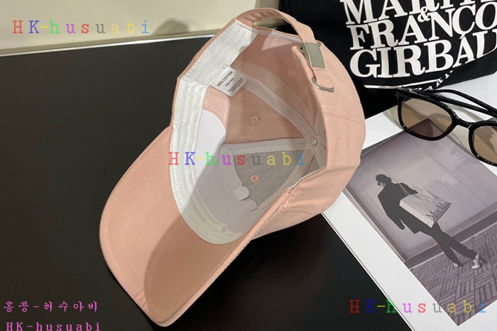 NEW 로에베 모자 신상 LW 8599584
