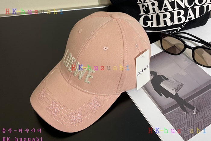 NEW 로에베 모자 신상 LW 8599584