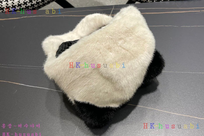 NEW 몽클레어 모자 신상 M 996731