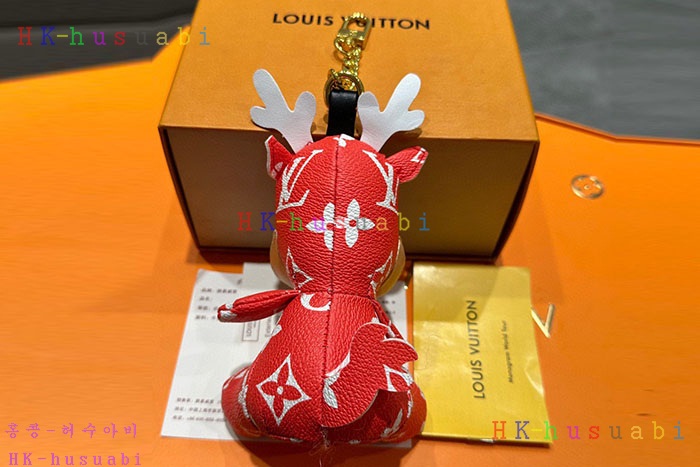 NEW 루이비통 키링 백참 신상 LV 4417015
