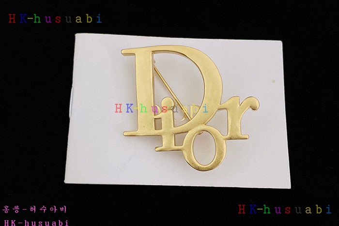 NEW 디올 브로치 신상 DR 6692250