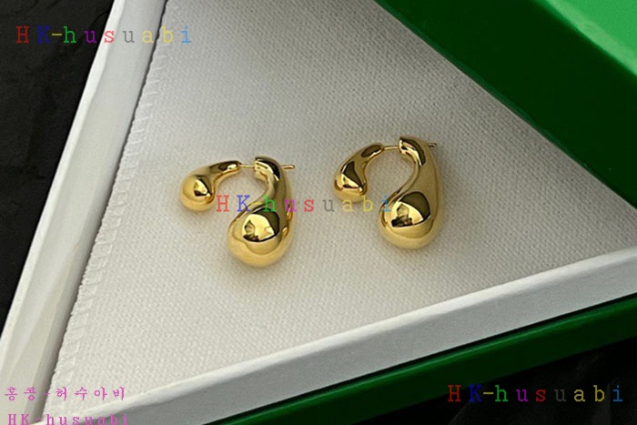 NEW 보테까베네타 귀걸이 신상 BV 641142