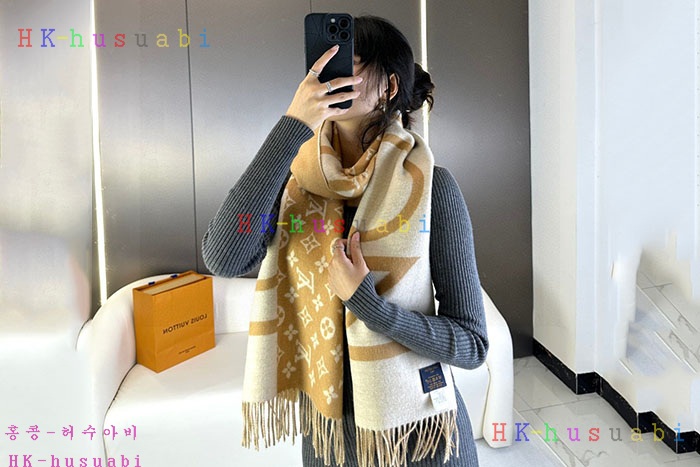 NEW 루이비통 스카프 신상 L 9745017