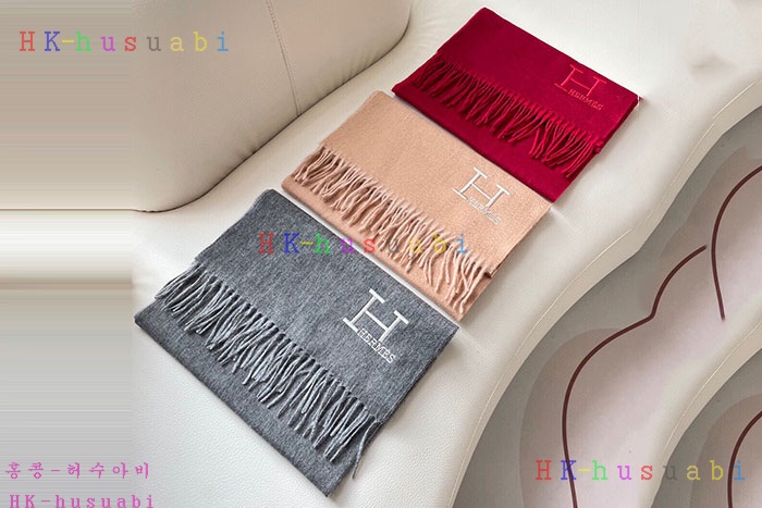 NEW 에르메스 스카프 신상 H 6689136