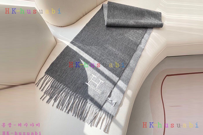 NEW 에르메스 스카프 신상 H 6689136