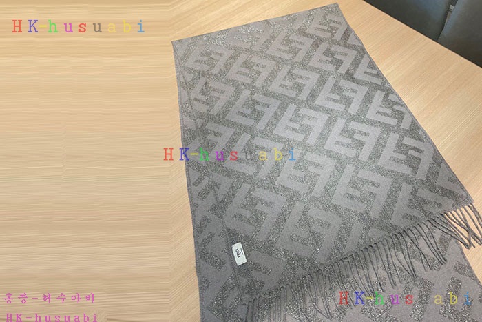 NEW펜디 스카프 신상 FD 705503