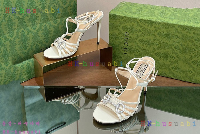 NEW 구찌 샌들 신상 GU 698801
