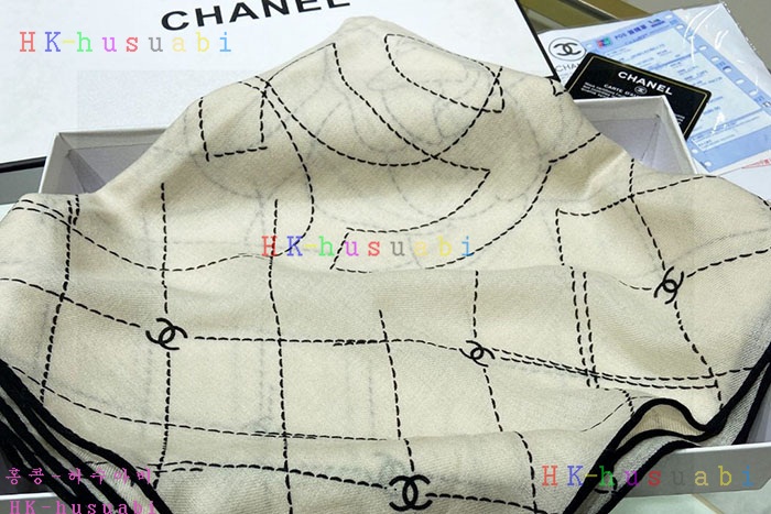 NEW 샤넬 스카프 신상 C 828824