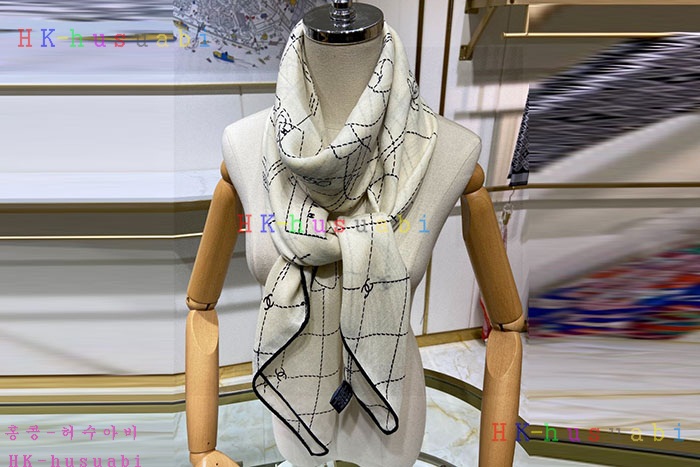 NEW 샤넬 스카프 신상 C 828824