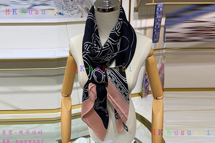 NEW 샤넬 스카프 신상 C 82910