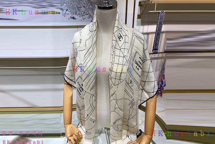 NEW 샤넬 스카프 신상 C 828824