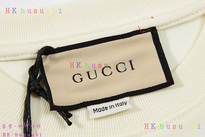 NEW 구찌 반팔티 신상 GU 685507