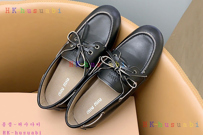 NEW 미우미우 신발 신상 M 8857001