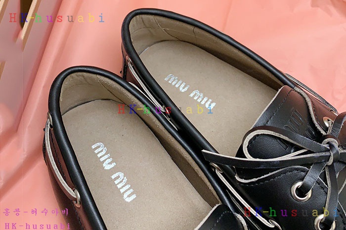 NEW 미우미우 신발 신상 M 8857001