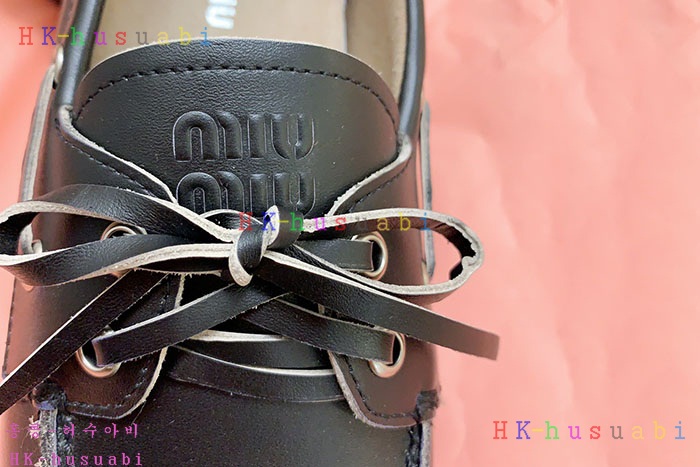 NEW 미우미우 신발 신상 M 8857001