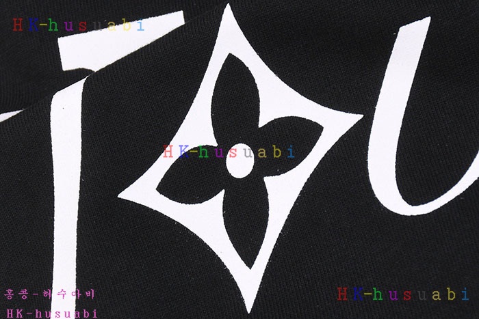 NEW 루이비통 반팔티 신상 L 670040