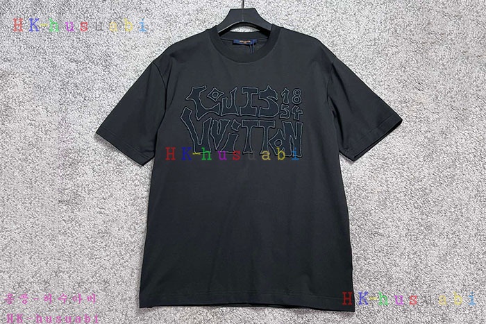 NEW 루이비통 반팔티 신상 L 670073