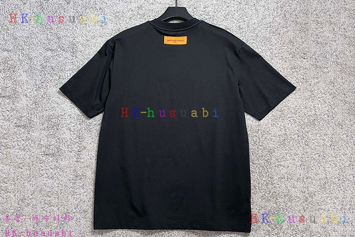 NEW 루이비통 반팔티 신상 L 670073