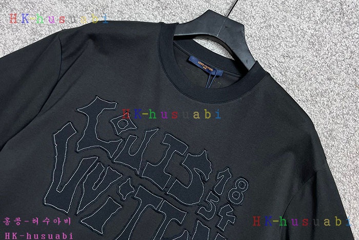 NEW 루이비통 반팔티 신상 L 670073