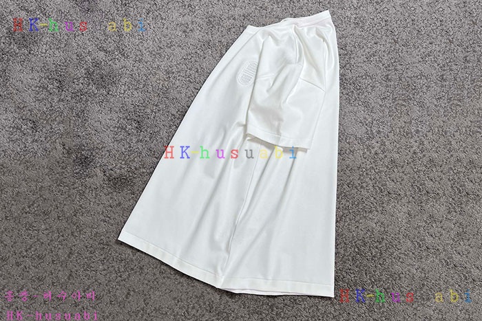 NEW 에르메스 반팔티 신상 H 958070