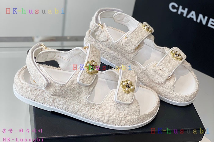 NEW 샤넬 신발 신상 C 683301
