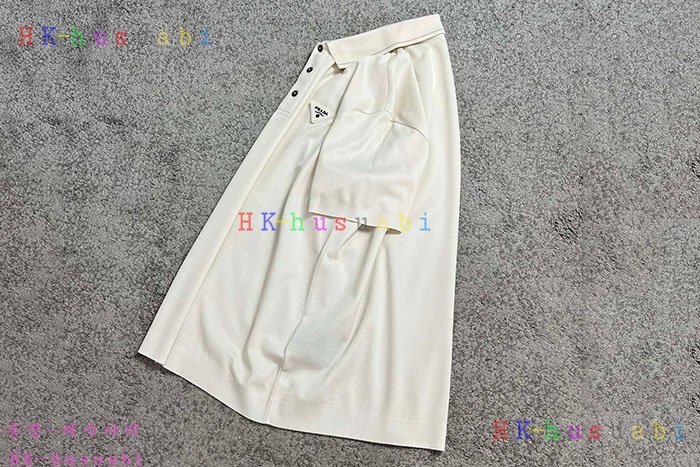 NEW 프라다 반팔티 신상 P 664457
