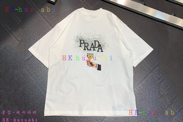 NEW 프라다 반팔티 신상 P 664464