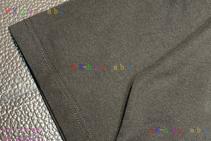 NEW 프라다 반팔티 신상 P 664464