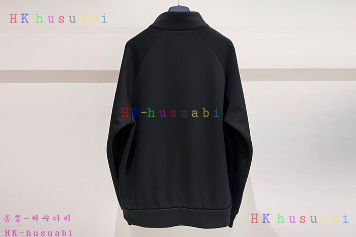 NEW 루이비통 상하의셋트 신상  LV 299220