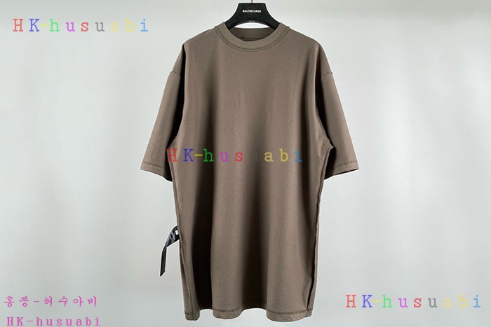 NEW 발렌시아가 반팔티 신상 B 5700404