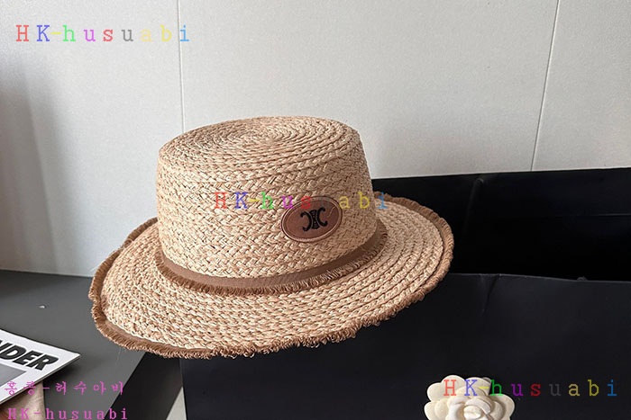 NEW 셀린느 모자 신상 C 665801