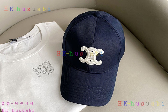 NEW 셀린느 모자 신상 C 665803