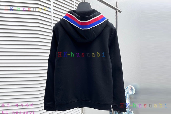 NEW 몽클레어 상하의셋트 신상 M 668010