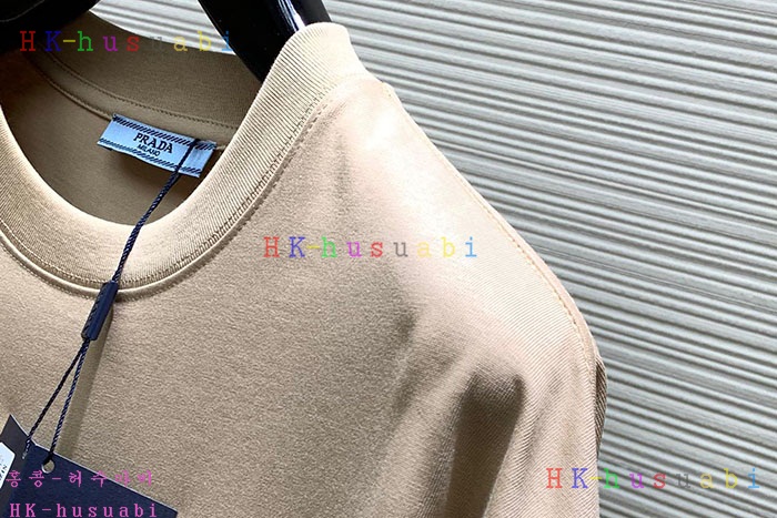 NEW 프라다 반팔티 신상 P 997049