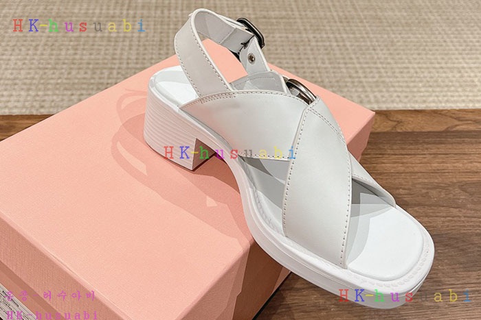NEW 미우미우 신발 신상 MU 669001