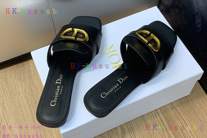 NEW 디올 신발 신상 DR 662509