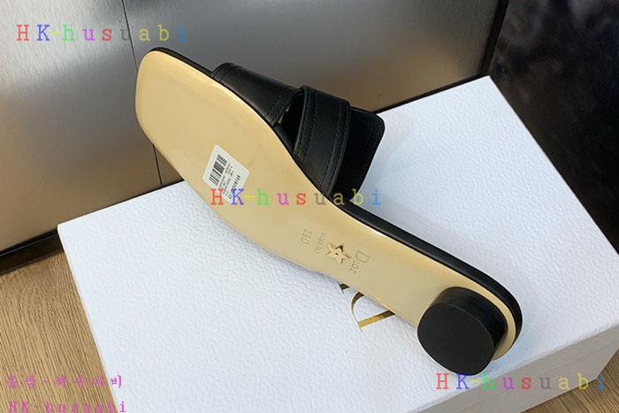 NEW 디올 신발 신상 DR 662509