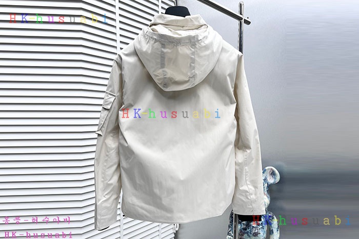 NEW 프라다 자켓 신상 P 8857017