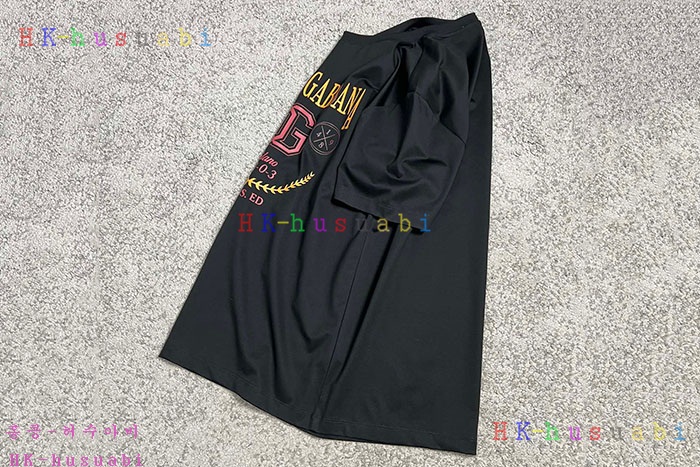 NEW 돌체앤가바나 반팔티 신상 DG 3766057